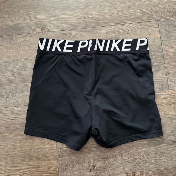Nike Pro Shorts - Picture 2 of 2